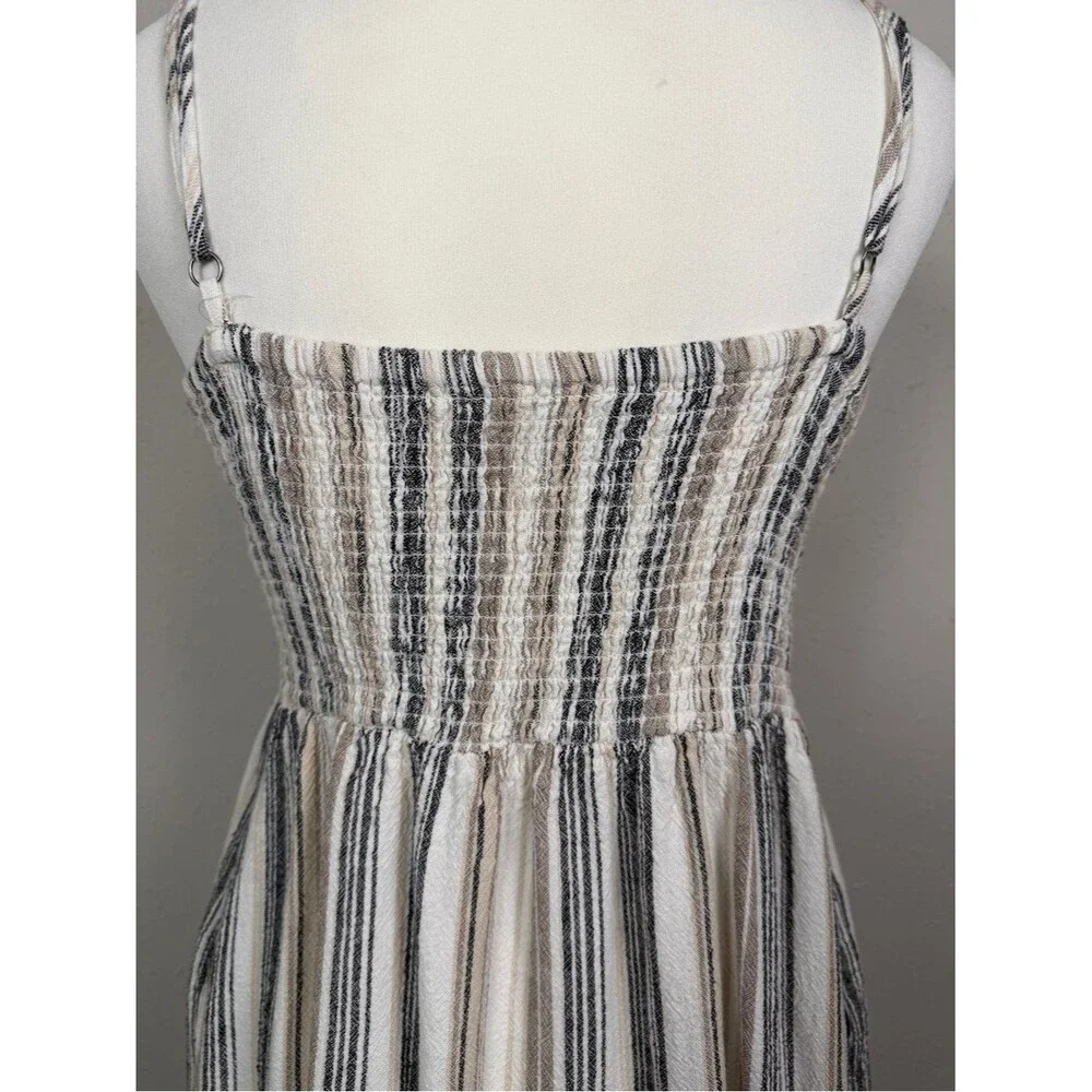 Unbranded justify striped